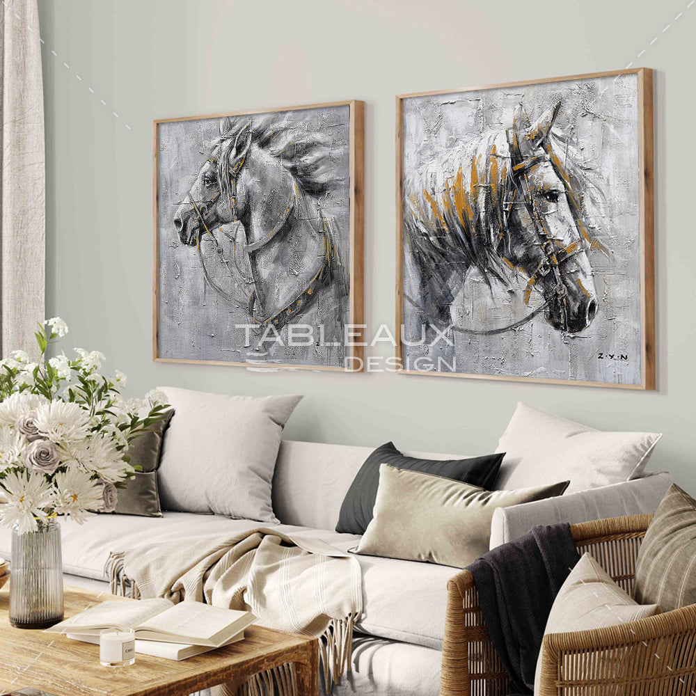 Deux tableaux de chevaux noir et blanc dans un portrait expressif