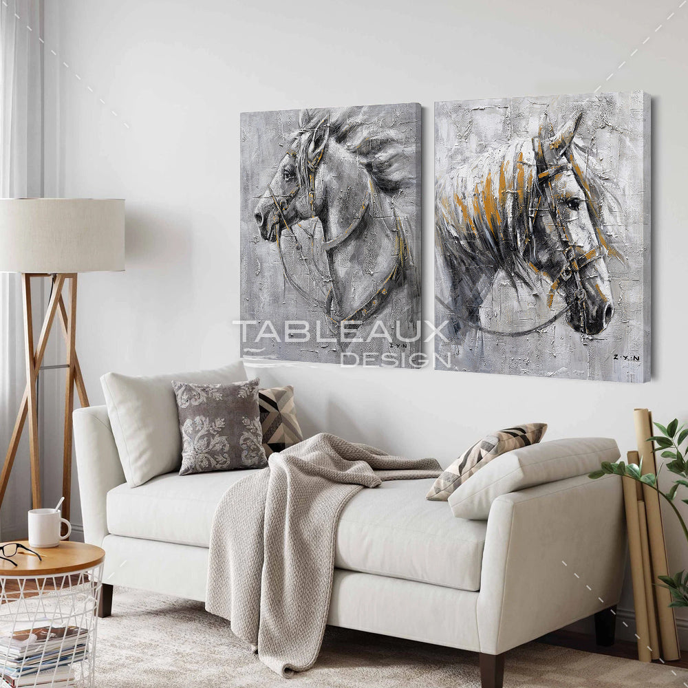 Deux tableaux de chevaux noir et blanc dans un portrait expressif